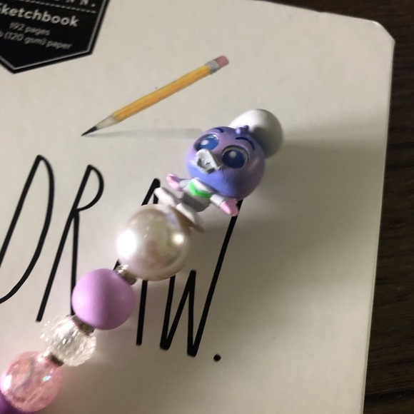 Disney Doorables: Mickey Mouse & Friends: Donald Duck handmade pens - Picture 2 of 4